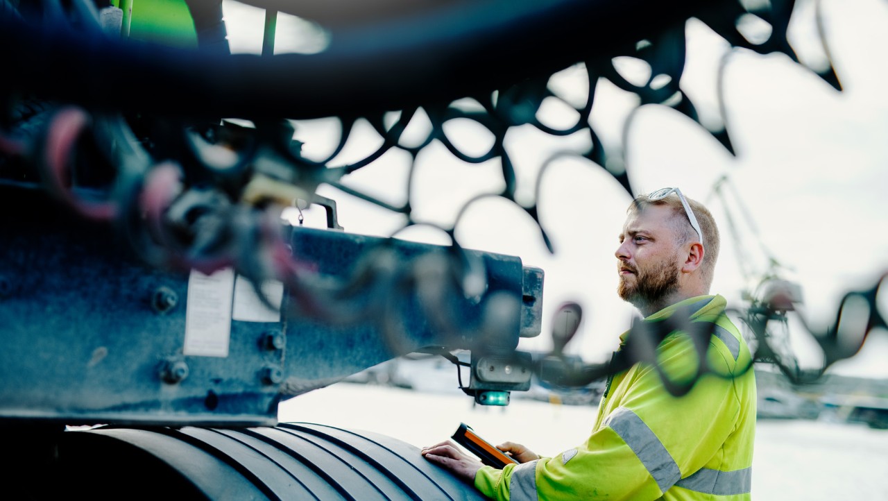 Logistiken lyfte bron | Volvo Lastvagnar